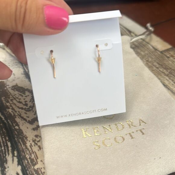 NEW Kendra Scott *Camila* Turquoise/Teal Quartzite 14k GP Rose Gold Earrings - Picture 5 of 5
